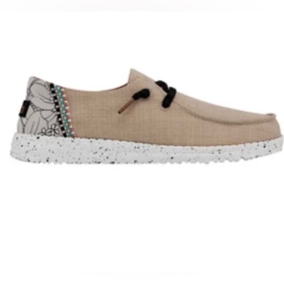 NWT Hey Dude shoes, Size 7. Wendy-Rose Flower. - Picture 2 of 10